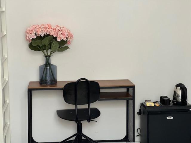 Hostal Rias Bajas Madrid Bagian luar foto